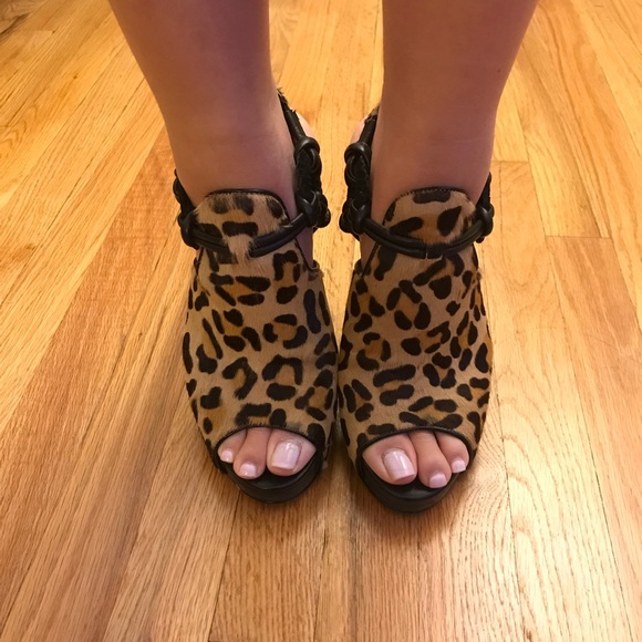 Calvin Klein heels - Picture 3 of 4